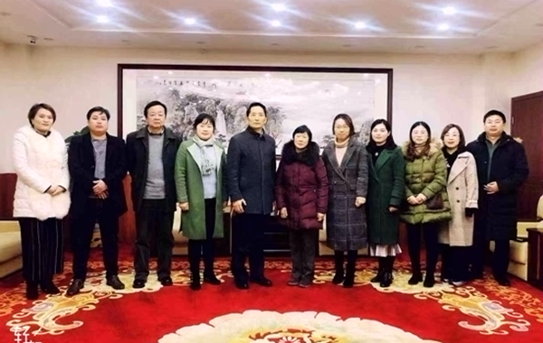 学院党委书记陈孝云组织召开"听课-评课"专题会议